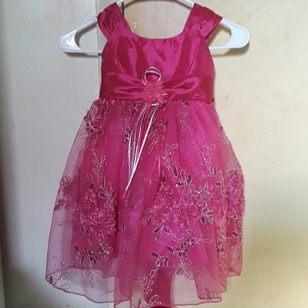Formal/pageant dress sz 3-4